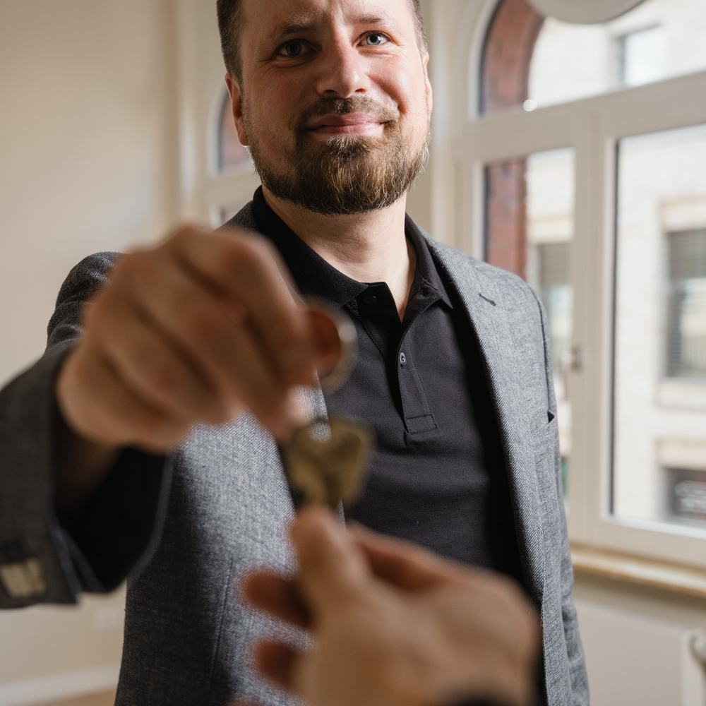 Schlüsselübergabe nach dem Verkauf
